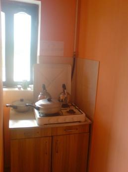 Cheap accommodation near the sea, Yevpatoriya - apartment by the day