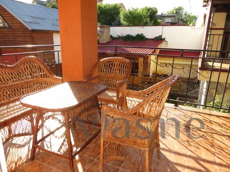 Two rooms in a mansion 10 min. from the , Lviv - apartment by the day