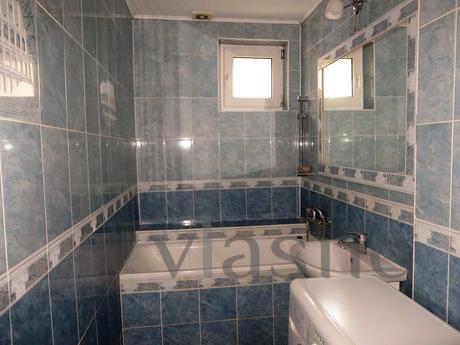 Two rooms in a mansion 10 min. from the , Lviv - apartment by the day