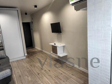 Daily rent apartment Yuzhny Vokzal, Kharkiv - apartment by the day