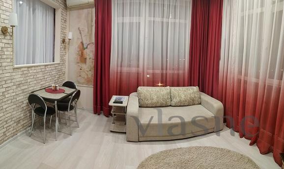 Daily by the sea overlooking the city, Sevastopol - apartment by the day