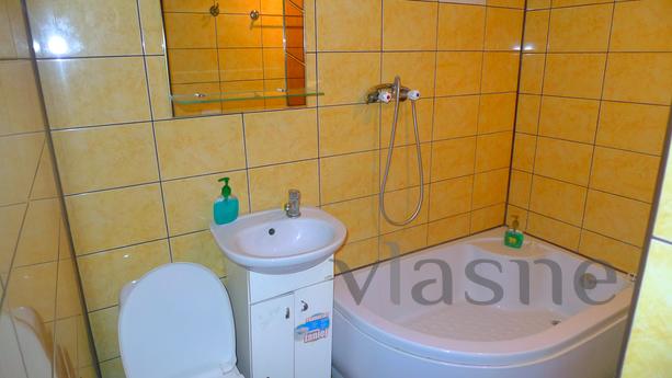 Apartment for rent in the city center, Simferopol - apartment by the day