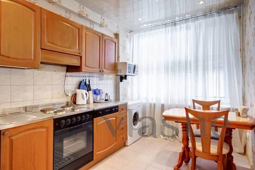 Deribasovskaya designer apartment, Odessa - apartment by the day