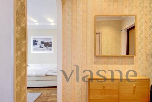 Deribasovskaya designer apartment, Odessa - apartment by the day
