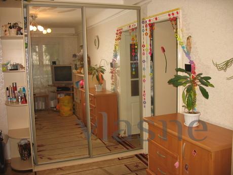 2-я  квартира, Соломенский, Донца 7, Киев - квартира посуточно
