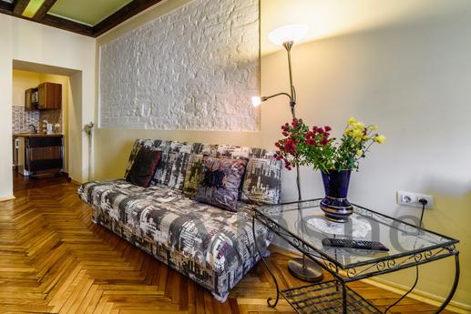 The apartment is in the heart, Lviv - apartment by the day