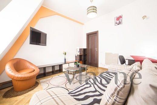 Apartment in the center, Lviv - apartment by the day