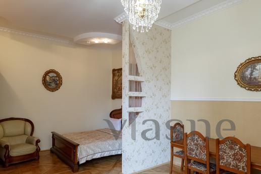 One-bedroom apartment in the center with, Lviv - apartment by the day