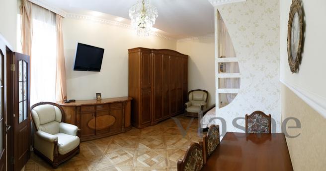 One-bedroom apartment in the center with, Lviv - apartment by the day