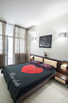 New building in Arcadia with a sea view, Odessa - apartment by the day