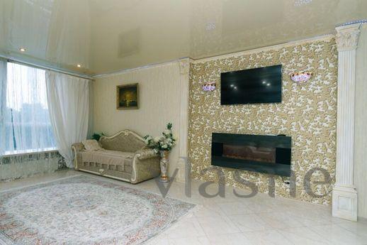 Classic apartment, metro Vasilkovskaya, Kyiv - apartment by the day