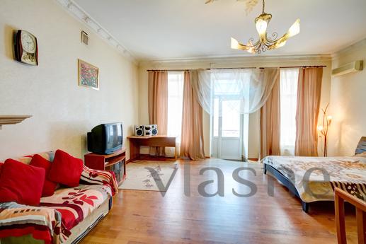 Rent 1k. Ekaterininskaya / Deribasovskay, Odessa - apartment by the day