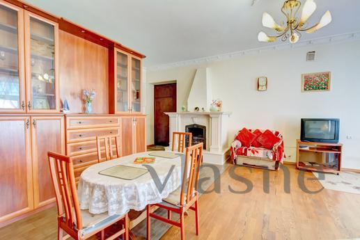 Rent 1k. Ekaterininskaya / Deribasovskay, Odessa - apartment by the day