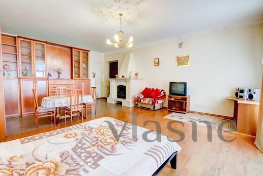 Rent 1k. Ekaterininskaya / Deribasovskay, Odessa - apartment by the day
