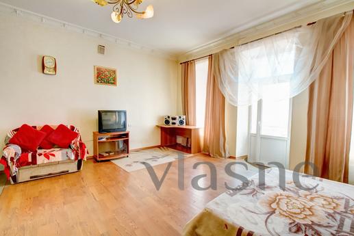 Rent 1k. Ekaterininskaya / Deribasovskay, Odessa - apartment by the day