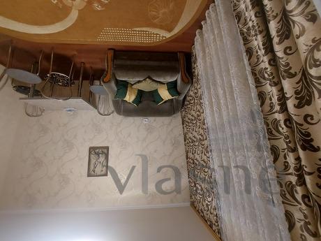 Rent a beautiful 2-bedroom apartment, Kropyvnytskyi (Kirovohrad) - apartment by the day