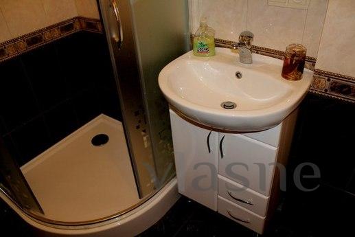 2-bedroom apartment with all the terms, Dnipro (Dnipropetrovsk) - apartment by the day