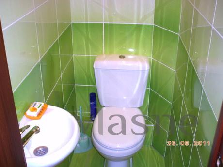 Rent a room at the sea at any time, Yalta - apartment by the day