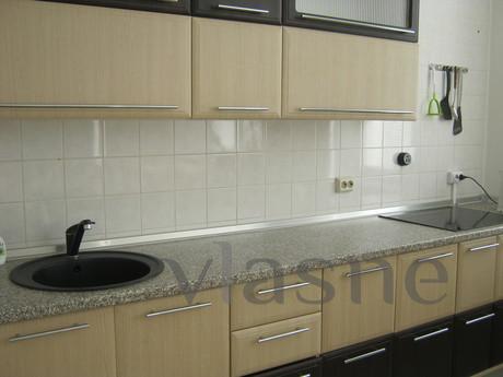 Center .. WI-FI. Convenient location., Simferopol - apartment by the day