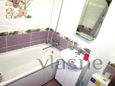 Studio in the center near the Liberty Sq, Kherson - apartment by the day