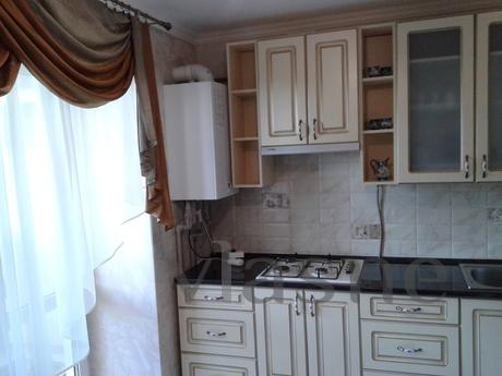 Not far from the center, WI-Fi, Ivano-Frankivsk - apartment by the day