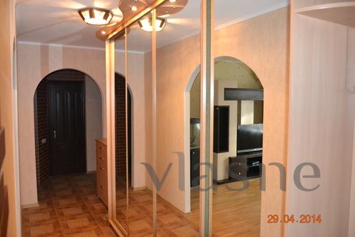 Luxurious apartment in the city center, Chernihiv - apartment by the day