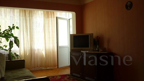 Great apartment, 3 minute subway KPI. The apartment has all 
