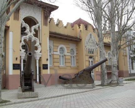 Holiday Property in the center of Yalta, Yevpatoriya - apartment by the day