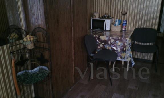Deribasovskaya1 apartment 700grn, Odessa - apartment by the day
