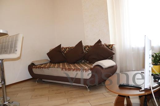 2 bedroom apartment on the Genoese, Odessa - apartment by the day