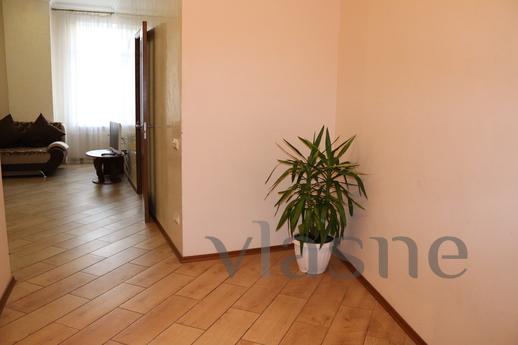 2 bedroom apartment on the Genoese, Odessa - apartment by the day