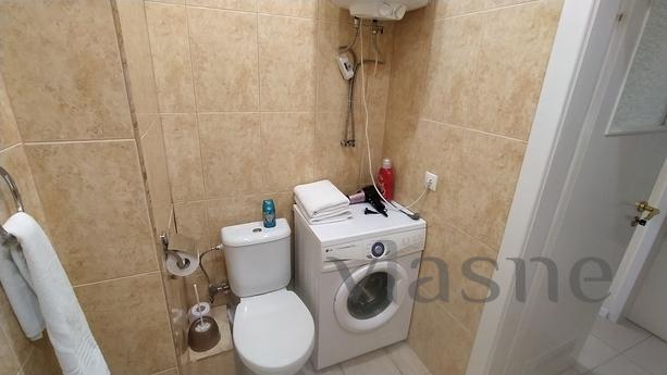 1 room, Cozy apartment with a balcony, Киев - квартира посуточно