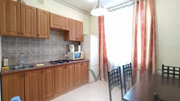 1 room, Cozy apartment with a balcony, Киев - квартира посуточно