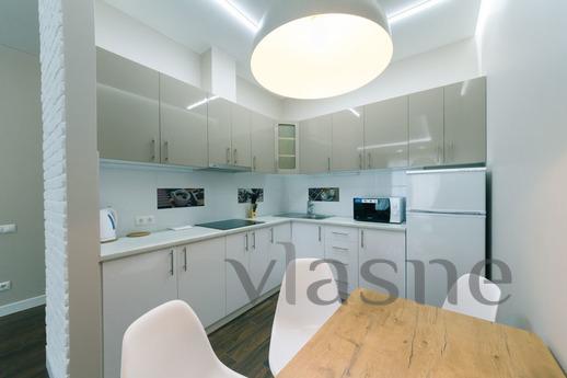 Квартира на Деловая 4, Chelsea Tower, Киев - квартира посуточно