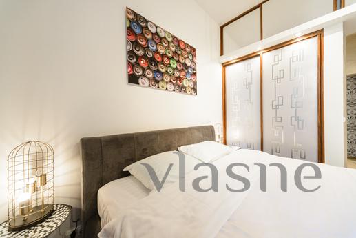 Apartment with a terrace on Khreshchatyk, Kyiv - apartment by the day