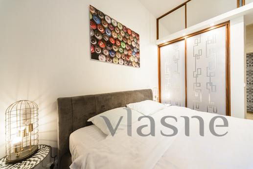 Apartment with a terrace on Khreshchatyk, Kyiv - apartment by the day