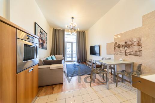 Apartment with a terrace on Khreshchatyk, Kyiv - apartment by the day