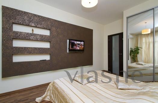 Basseinaya Str. 17, Kyiv - apartment by the day