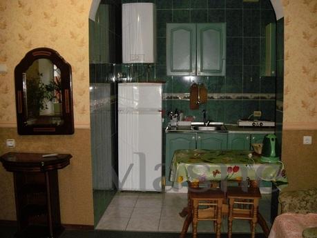 I rent an apartment with renovated, Yevpatoriya - apartment by the day