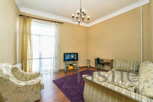 Apartment with a view on Maidan, Kyiv - apartment by the day