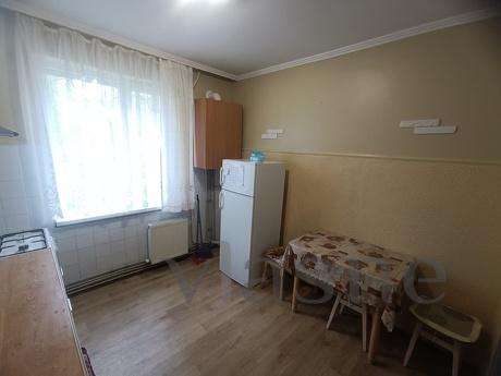 2-х комнат квартира 1 этаж вблизи басейн, Берегово - квартира посуточно