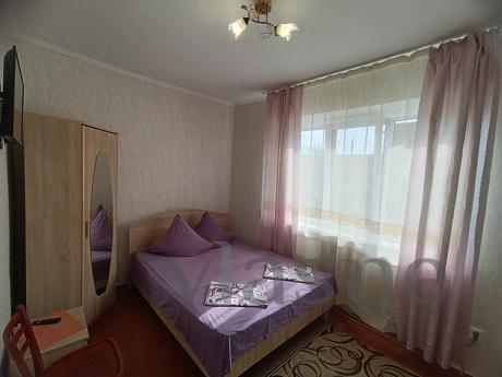 Кімнати в маленькому будинку без господа, Берегово - квартира посуточно