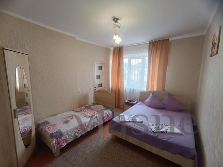 Кімнати в маленькому будинку без господа, Берегово - квартира посуточно