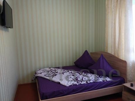 Кімнати в маленькому будинку без господа, Берегово - квартира посуточно