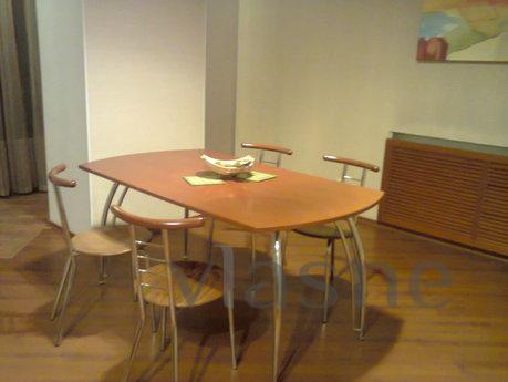 Rent 2-bedroom apartment in the City Gar, Odessa - apartment by the day