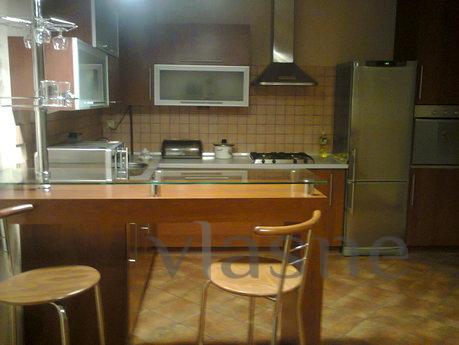 Rent 2-bedroom apartment in the City Gar, Odessa - apartment by the day