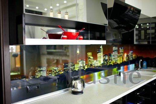 2 BR. Apartments in Arcadia Palace, Odessa - apartment by the day