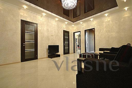 WARNING! 2 BR. apartment from the owner, Odessa - apartment by the day