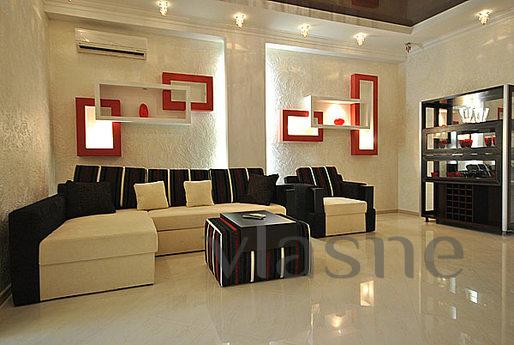 WARNING! 2 BR. apartment from the owner, Odessa - apartment by the day