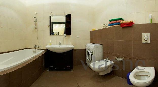 2 BR. Apartments in Arcadia Palace, Odessa - apartment by the day